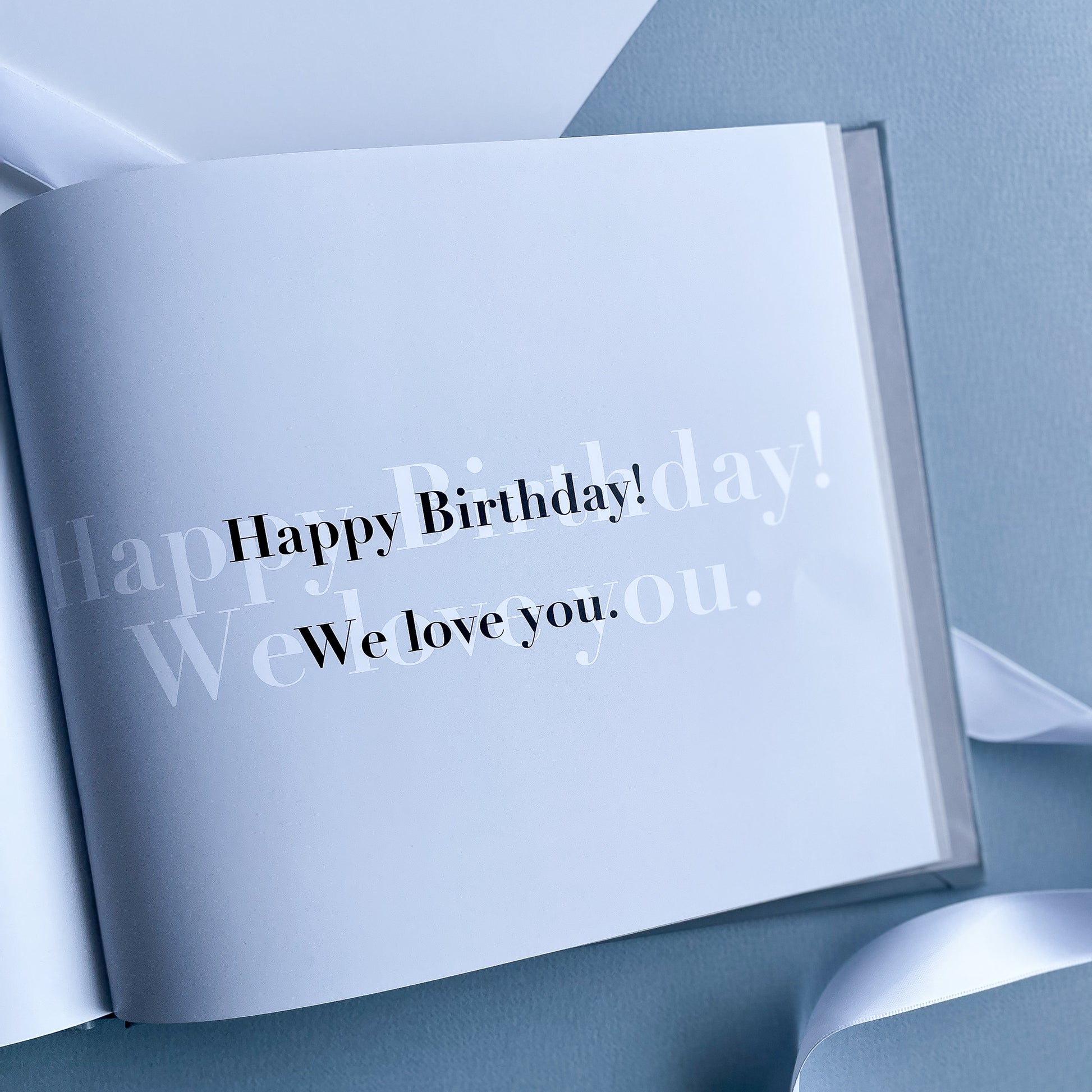 The Birthday Book - Collaborative book by family and friends – prompt'd